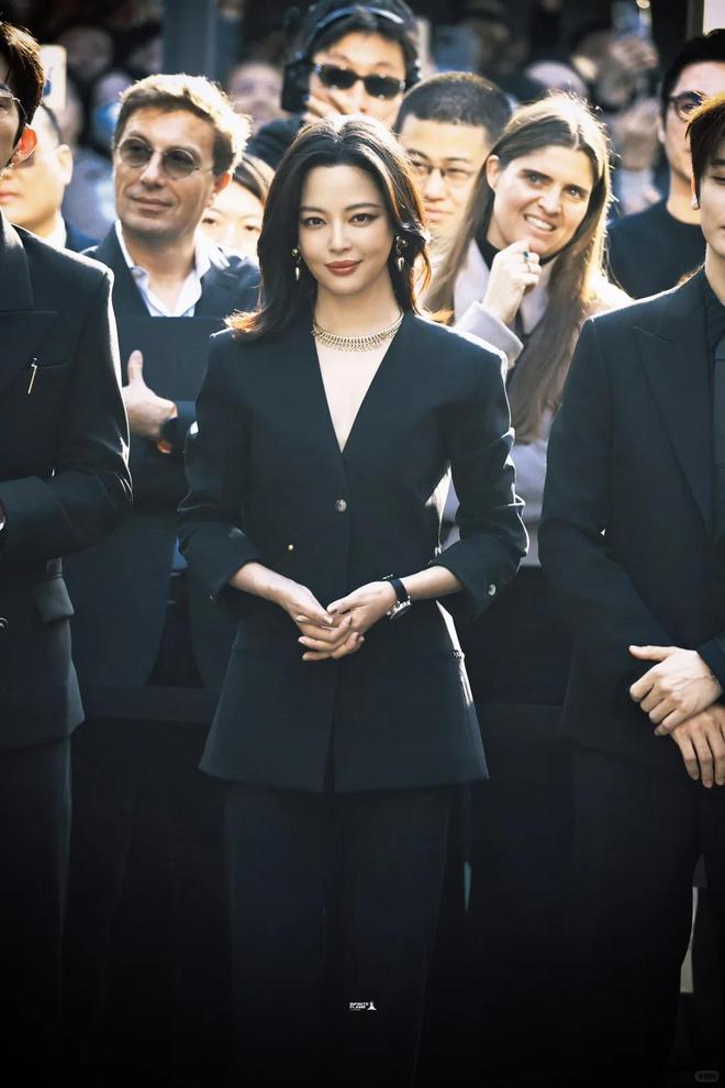 从打工妹到香奈儿大使辛芷蕾珠宝进阶史不朽情缘首页中国第三位威尼斯影后！(图6)